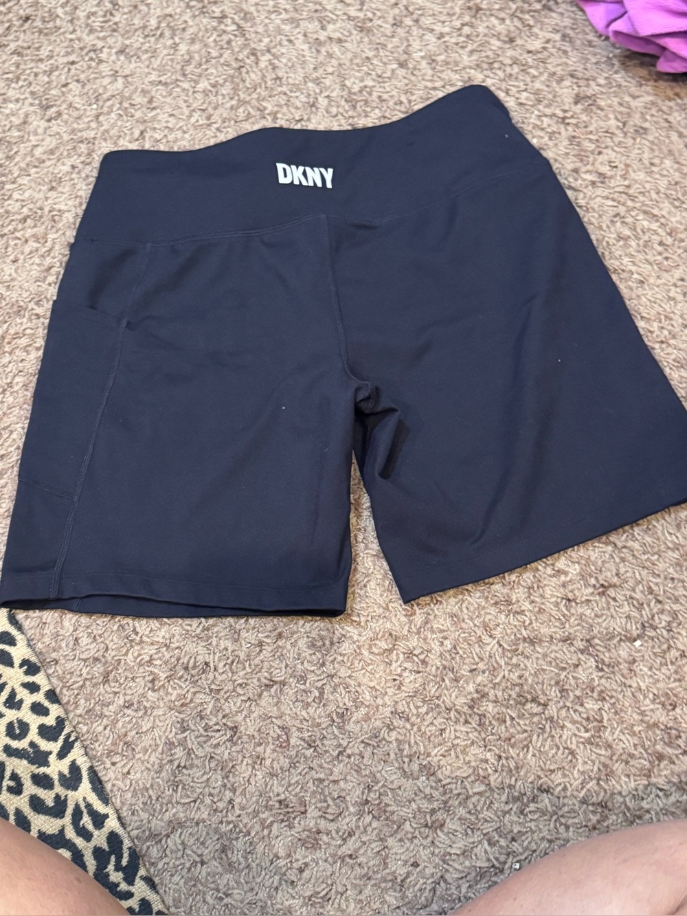 DKNY high-waist athletic bike shorts with pocket